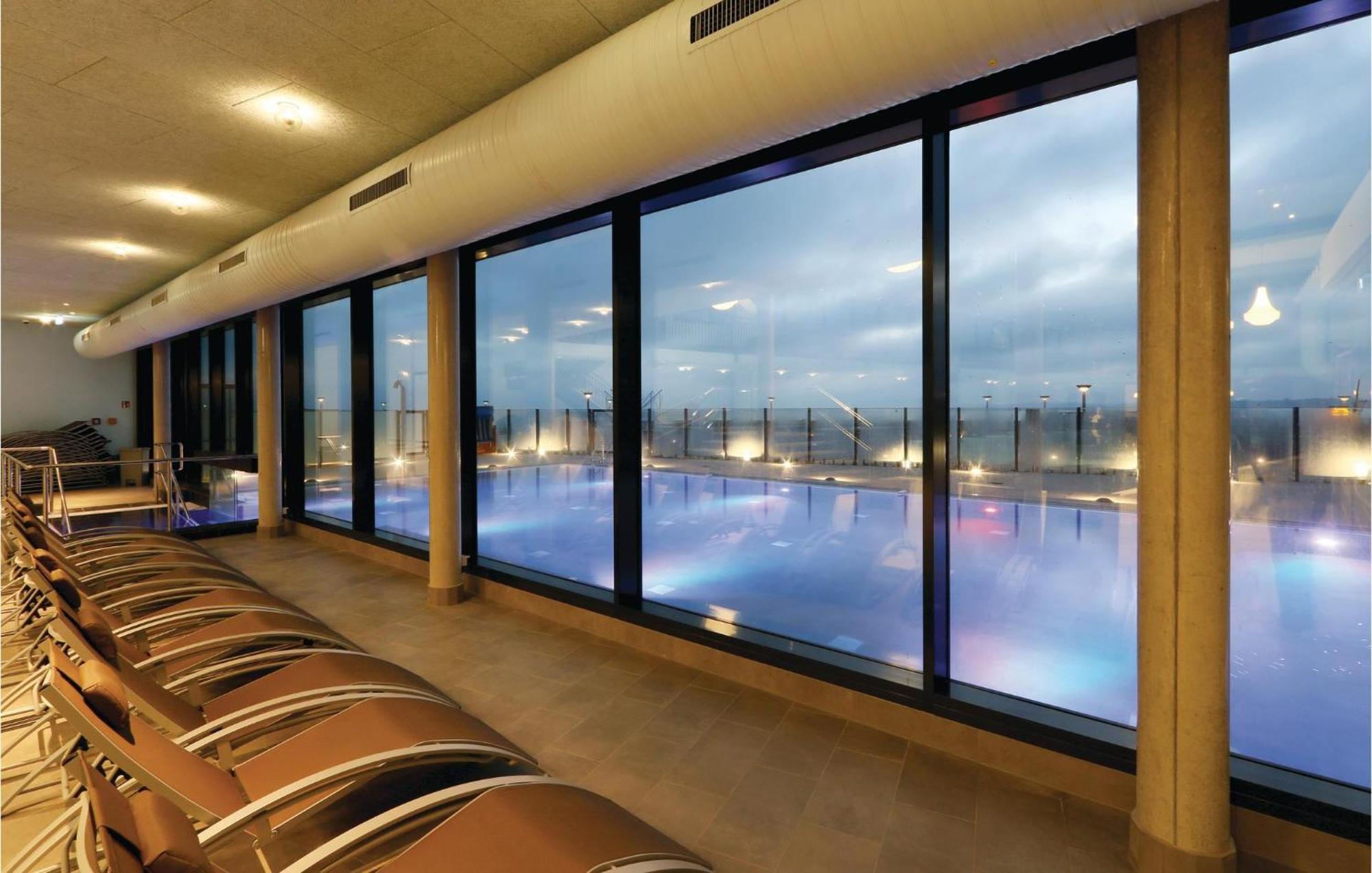 Amazing Apartment In Luebeck Travemuende With Wifi エクステリア 写真