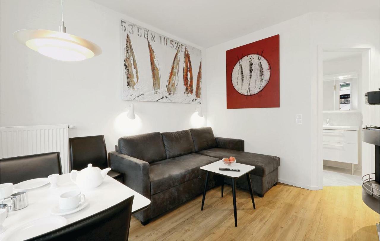 Amazing Apartment In Luebeck Travemuende With Wifi エクステリア 写真